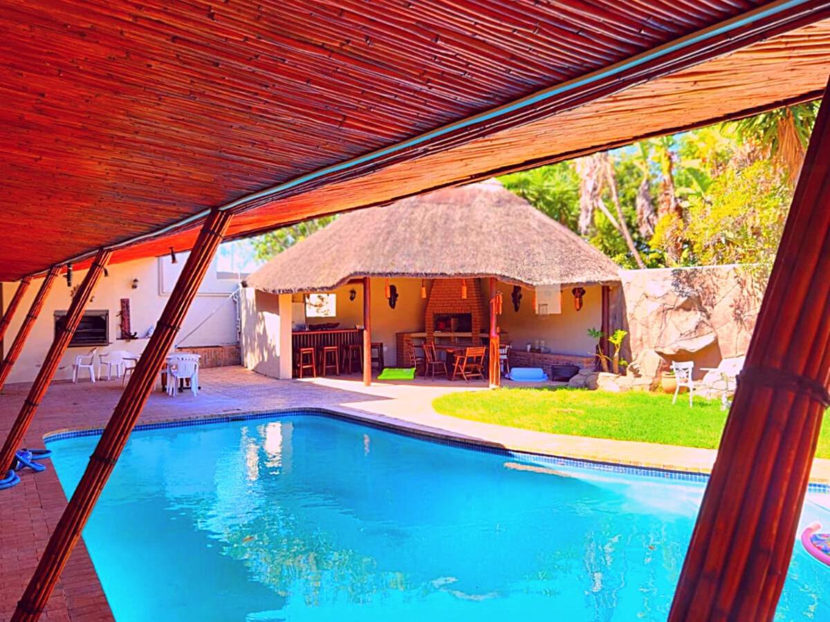 Durbanville Pool House Bagian luar foto